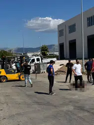 Manavgat'ta forklift ataşmanına çarpan motosikletin sürücüsü öldü