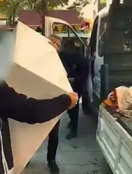 Ankara Çankaya'da kaçak tütün satılan işyerine operasyonda 9 şüpheli gözaltına alındı