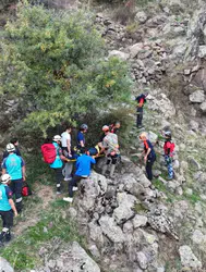 Kayseri'de kayalıklardan dere yatağına düşen şahıs kurtarıldı