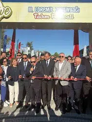 Edremit Zeytinyağı Tadım Festivali kortej yürüyüşüyle başladı