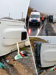 Kırıkkale'de İşçi Midibüsü Devrildi: 14 Yaralı