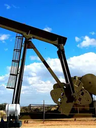Rusya'nın Enerji Gelirlerinde Düşüş: Petrol Fiyat Artışları Çare Olmadı
