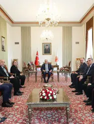 TBMM Başkanı Numan Kurtulmuş, Bulgaristan Ulusal Meclisi Başkanvekili Sabri'yi kabul etti