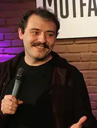 Stand-up sanatçısı Tuna Kalınsaz kimdir, kaç yaşında ve nereli? İşte hayatına dair detaylar