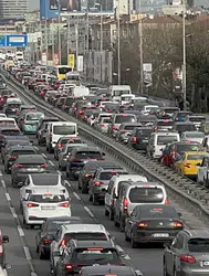 İstanbul'da iftar öncesi trafik yoğunluğu yüzde 89'a ulaştı