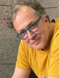 Yönetmen İlker Canikligil kimdir, kaç yaşında ve nereli? İşte hayatı ve kariyeri