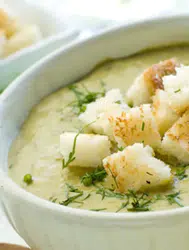 Şifa deposu enfes lezzet : Terbiyeli soğan çorbası tarifi