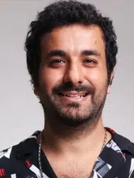 Hasan Can Kaya ve Duygu Karabaş Nişanlandı mı? Ünlü Çiftin Mutlu Anları Sosyal Medyada Gündem Oldu!