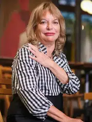 Mine Kırıkkanat kimdir? Eserleri ve hayatı hakkında bilgiler