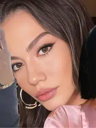 Demet Özdemir'in ablası Derya Özdemir kimdir? Derya Özdemir evli mi? Kaç yaşında?