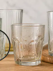 Bardaklarınız neden mat görünüyor? Doğal çözümlerle parlaklık kazandırın!