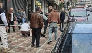 Bayrampaşa'da trajik kaza: Üzerine aydınlatma direği düşen adam, ağır yaralandı!