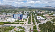 Konya Selçuk Üniversitesi öğrencilerinden 'Ekrem İmamoğlu' eylemi