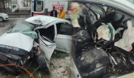 Sakarya'da feci kaza: Ağaca çarpan otomobil hurdaya döndü!