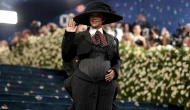 Met Gala 2025’e Rihanna’nın hamilelik haberi damga vurdu