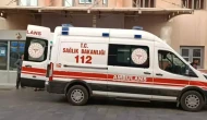 Antalya'da otomobil direğe çarptı: 1 ölü, 2 yaralı