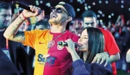 Ünlü şarkıcı Simge Sağın'ın acı günü