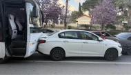 Antalya'da zincirleme kaza! İkisi çocuk 3 yaralı
