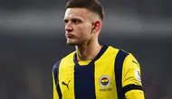 Fenerbahçe'de Sebastian Szymanski, Lazio yolcusu! Bonservis bedeli ortaya çıktı