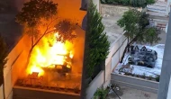 Gaziantep'te feci yangın: 2 lüks araç küle döndü!