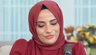 Yemekteyiz Funda Budanur kimdir? Zuhal Topal'la Yemekteyiz Funda kaç yaşında ve nereli?