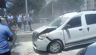 Batman'da kaza yapan araç alev aldı!