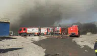 Gebze hurda sahasında yangın çıktı: Çok sayıda ekip sevk edildi