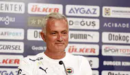 Fenerbahçe'ye Sırp orta saha! Resmi temaslar başlıyor