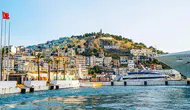 Kuşadası'nda skandal eğlenceye müdahale: İşletme mühürlendi