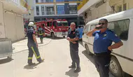Antalya'da yangın paniği: Genç kız, ailesinin evini yaktı