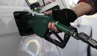 Benzin ve mazota zam geldi! Benzin 52 TL, Motorin 55 TL'yi aştı