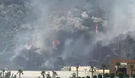 Bodrum'da korkutan yangın: AVM tahliye edildi
