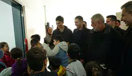 'Siyah Bere' ekibinden deprem bölgesine ziyaret: Gaziantep'te bir okula kütüphane kurdular!
