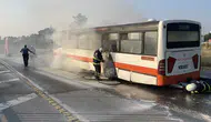Eskişehir'de panik anları! Belediye otobüsü yandı: 1 yaralı