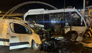 Rize'de minibüs ile hafif ticari araç çarpıştı: 10 yaralı!
