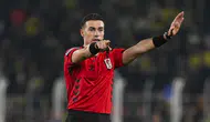 UEFA'dan Oğuzhan Çakır'a görev: Konferans Ligi'nde düdük çalacak