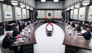 Kabine değişiyor mu? Ankara kulisleri karıştı, gözler perşembe gününde!