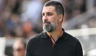 Arda Turan, profilinden Galatasaray yazısını neden kaldırdığını açıkladı