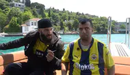 Testo Taylan 13 yaşındaki hayranını dövdü! Ünlü fenomen gözaltında
