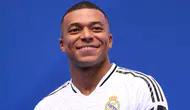 Real Madrid'in yeni 10 numarası Mbappe oldu