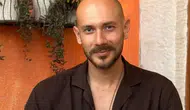 Yaparsın Bilirim sunucusu kim? Yaparsın Bilirim Cem Özkök kaç aşında, nereli, evli mi?
