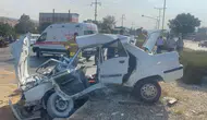 Manisa'da yolcu otobüsü ile otomobil çarpıştı: Yaşlı çift öldü!