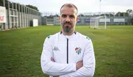 Bursaspor'un Teknik Direktörü Mustafa Er kimdir?