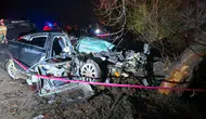 Bursa’da feci kaza: Kontrolden çıkan araç ağaca çarptı, 2 ölü!