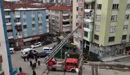 Karabük'te 5 katlı apartmanda yangın paniği: Mahsur kalan 8 kişi kurtarıldı