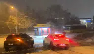 İstanbul'da kar yağışı etkili oldu, araçlar kaza yaptı!