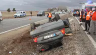 Konya'da otomobil devrildi: 3'ü çocuk 6 kişi yaralandı