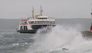 Güney Marmara'da feribot seferleri iptal edildi!