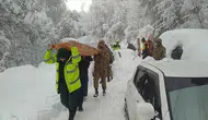 Pakistan'da yoğun kar yağışı kazalara neden oldu! Ölü ve yaralılar bulunuyor