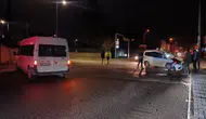 Adıyaman'da minibüs ile hafif ticari araç çarpıştı : 1 kişi yaralandı